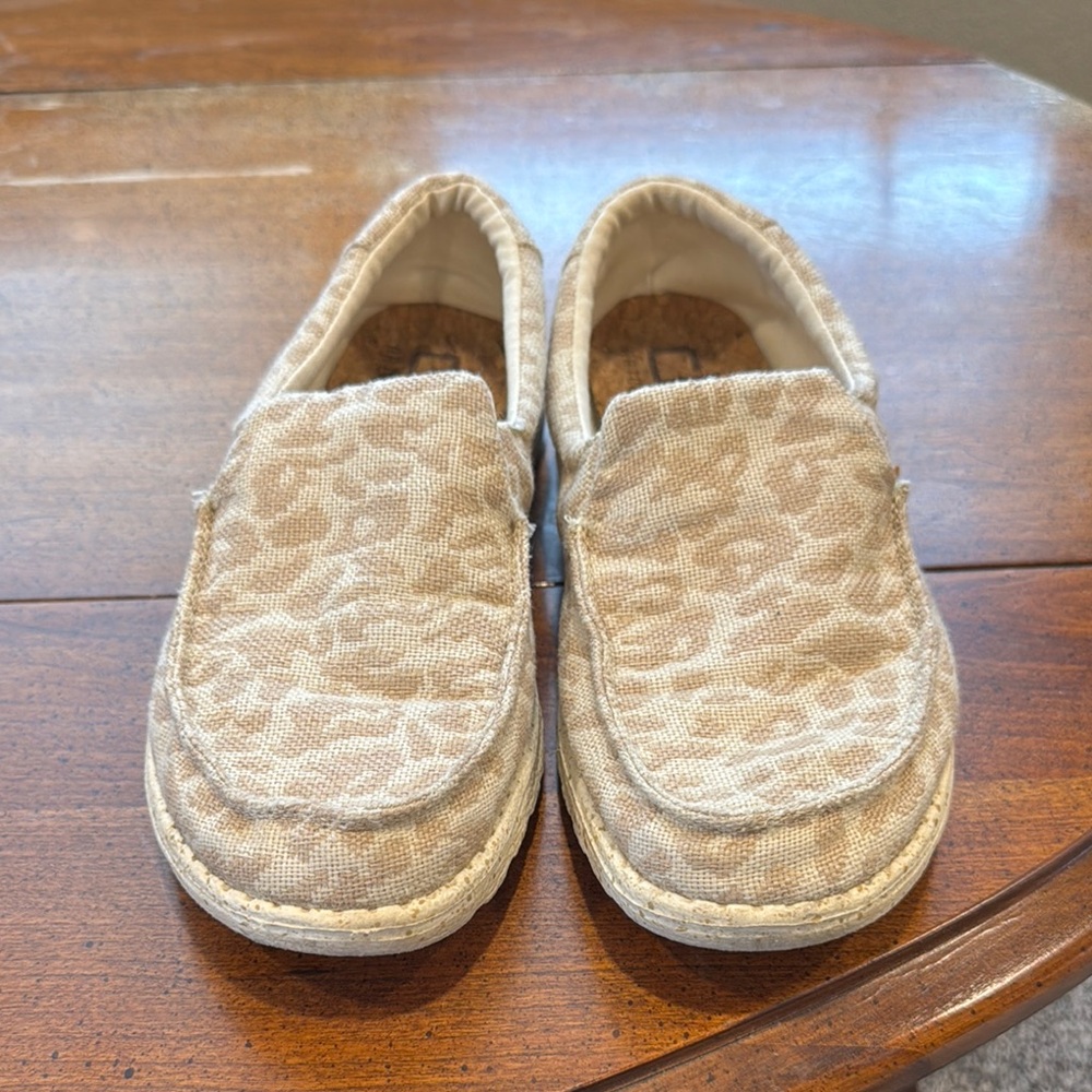 Hey Dude Woven Cheetah shoes